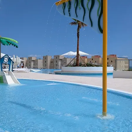 Sunset Sailors Apartment