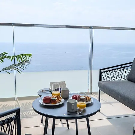 Apartment Sunset Sailors